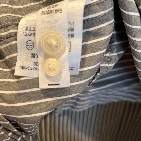 Like new soft cotton Eddie Bauer shirt gray and white stripe XL tall - Picture 6 of 6